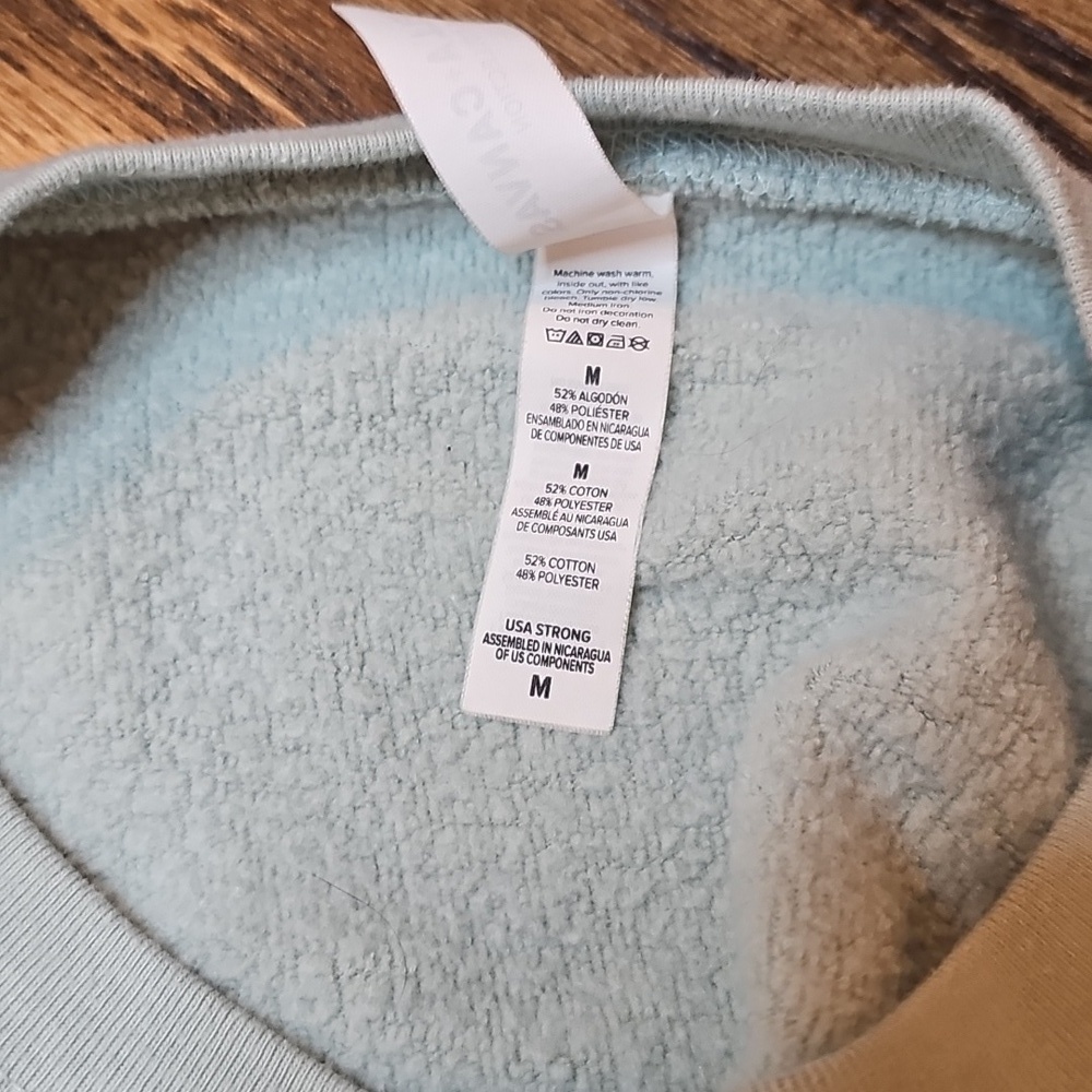 Midwest Light Blue Cropped Crew Neck Sweatshirt Size Medium - Picture 7 of 9